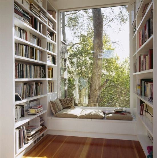 Love the window to read at.  I would have it looki...