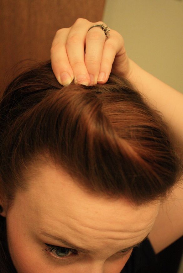 Quick and easy retro hairstyle | thelifeoflulubell...