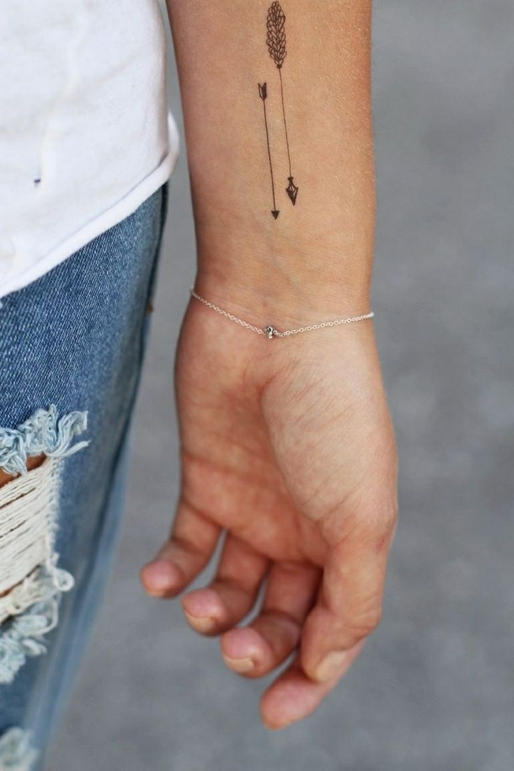 Tattoo Ideas That Are Small, Simple, and Chic | St...