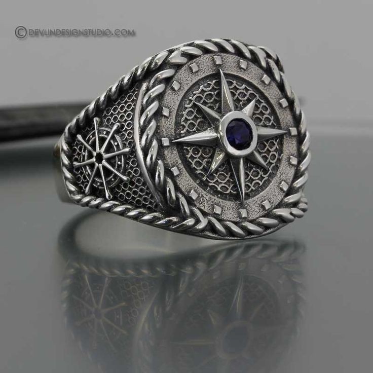 Men's Compass Ring. Love!!!