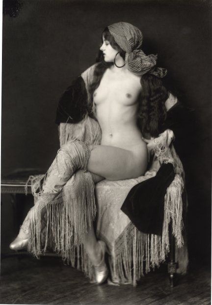 Alfred Cheney Johnston, Ziegfeld girl Virginia Bid...