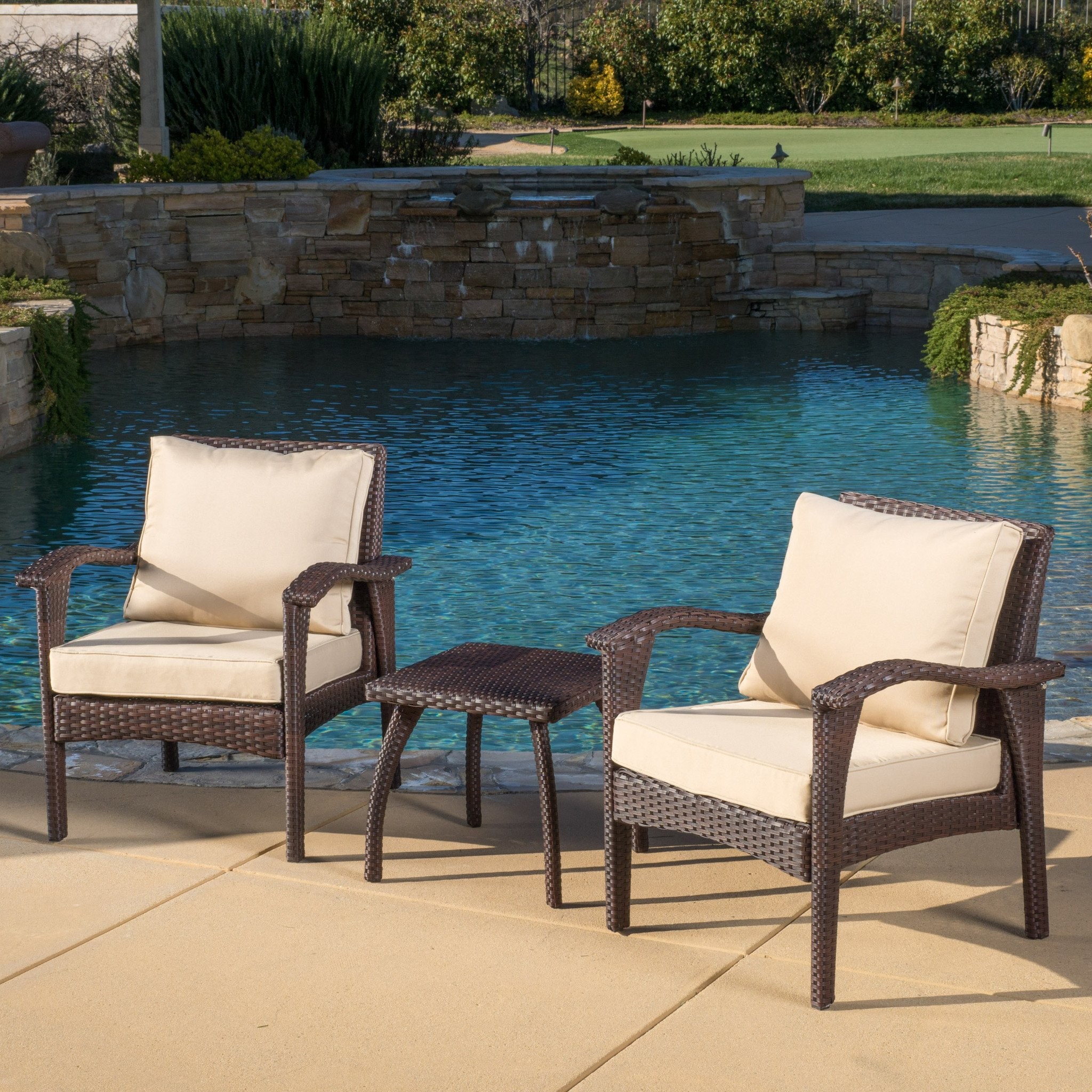 Maui Outdoor 3-piece Brown Wicker Chat Set with Cu...