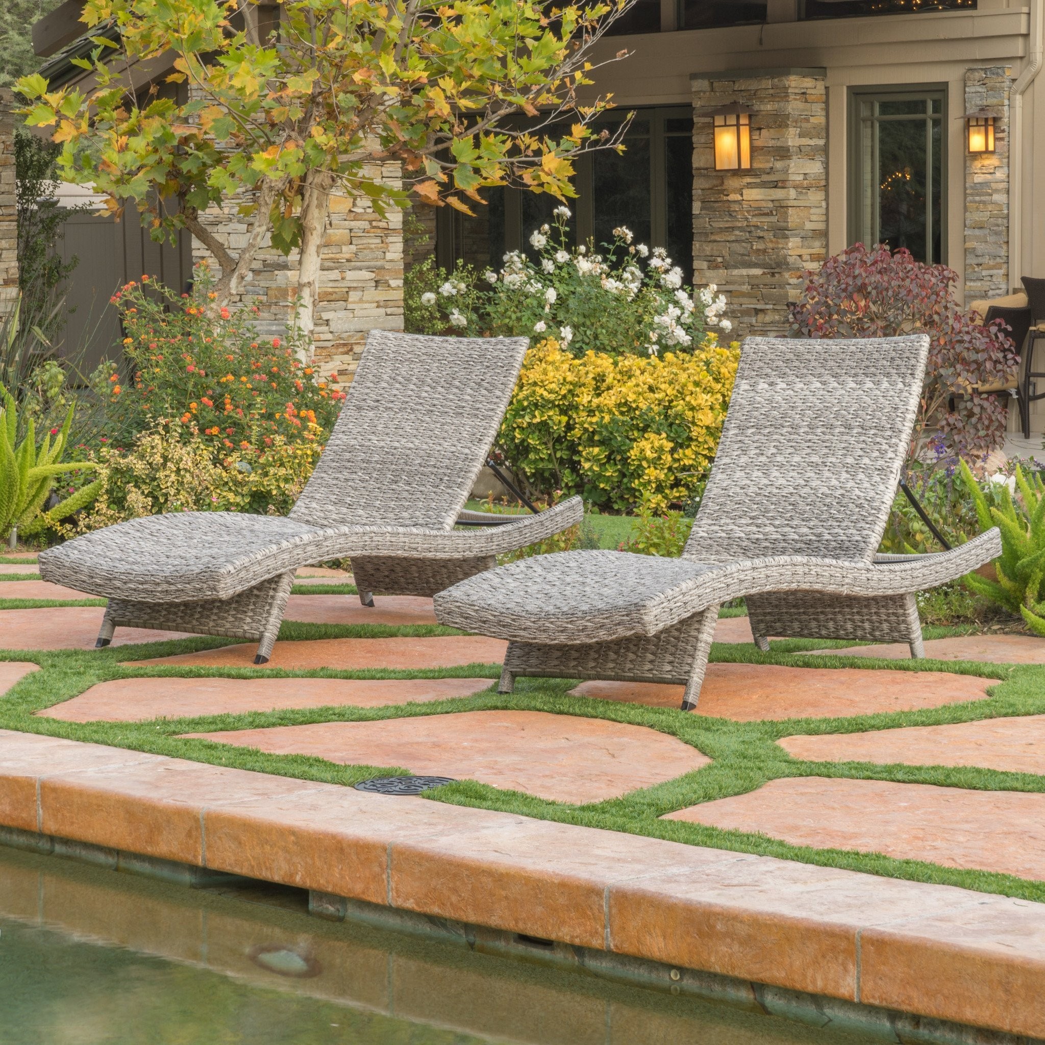 Isle Of Palms Outdoor Grey Wicker Chaise Lounge Se...