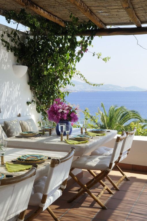 Luxury Villas | Greek Island Luxury Villas | Beyon...