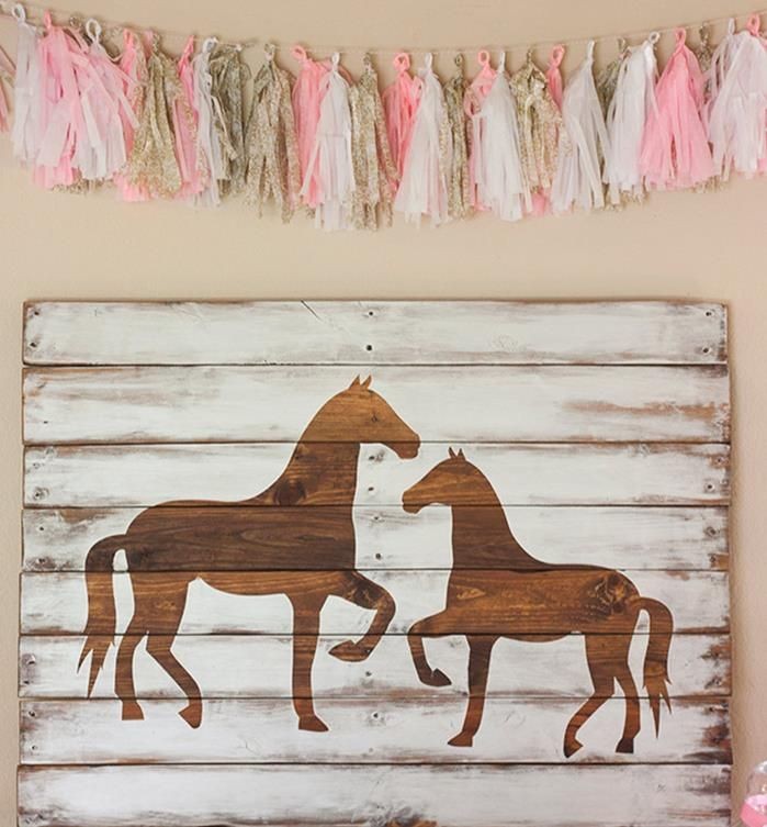 Backdrop / Banner made with a pallet at a vintage...