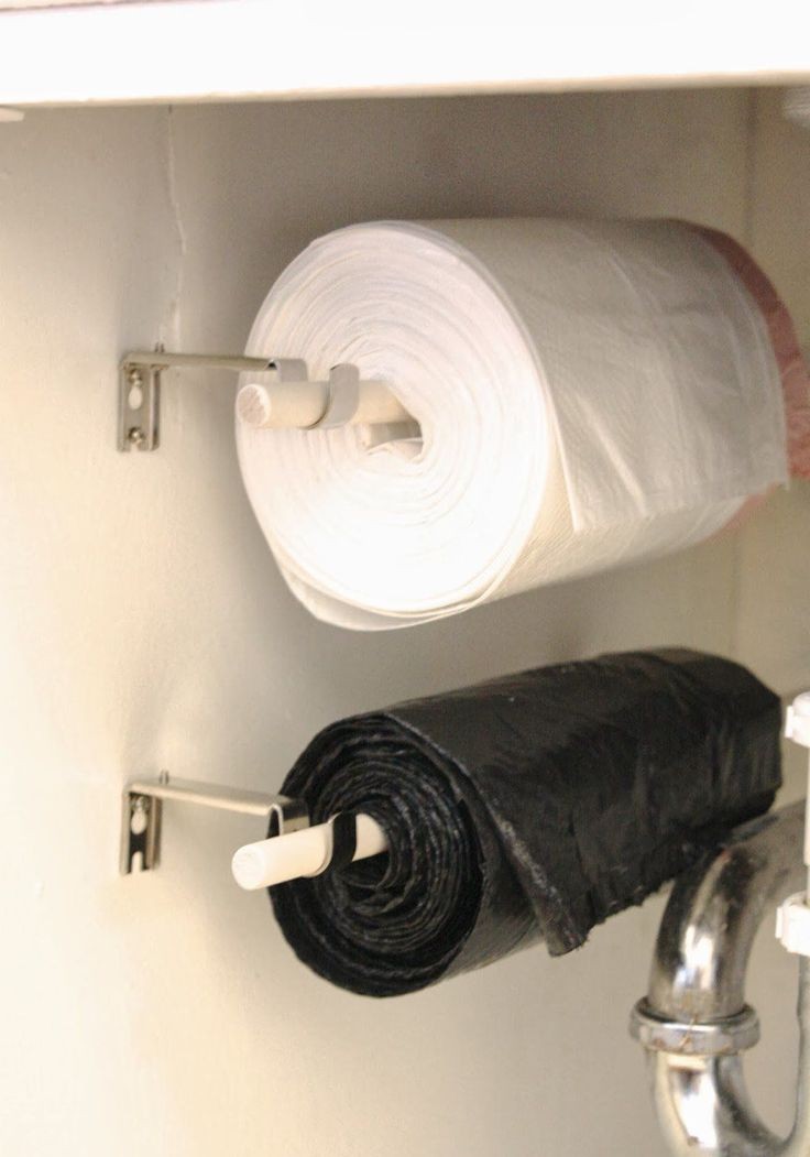 Simple DIY: Trash Bags On A Roll. Good Idea For In...