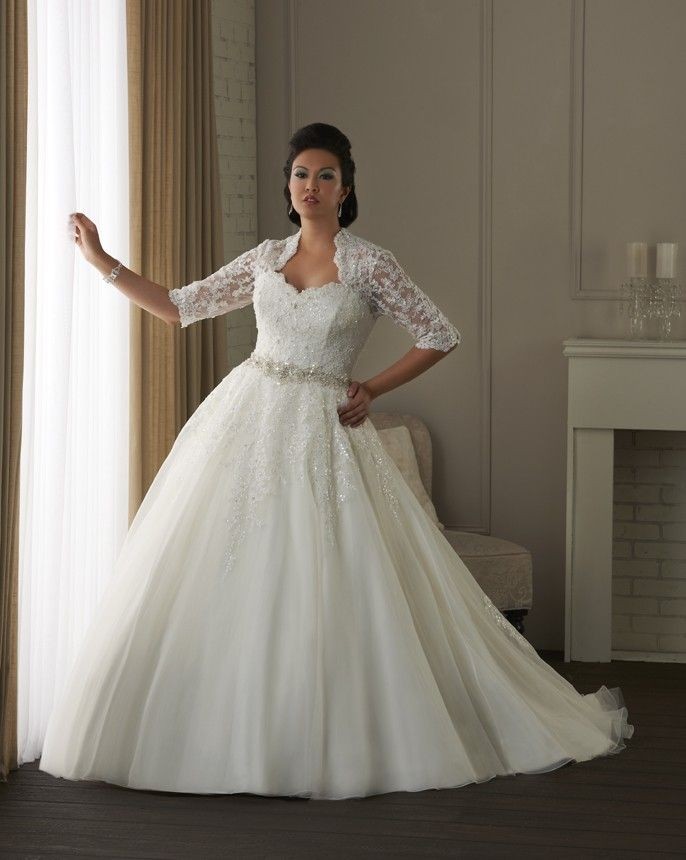 This plus size wedding gown gives brides an option...