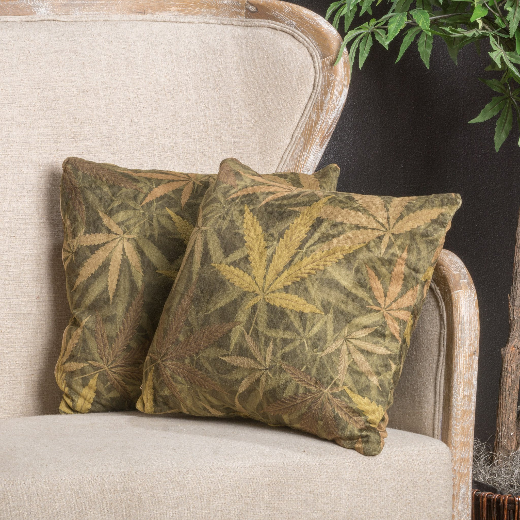 Hirlmi Wead Pattern Contemporary Two Pillows