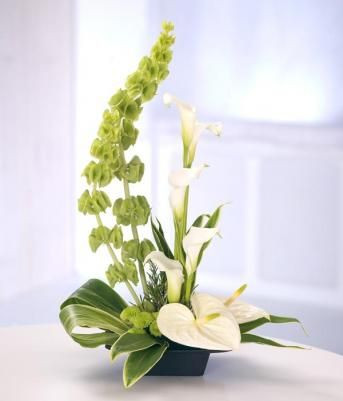 modern hotel flower arrangements images | arrangem...