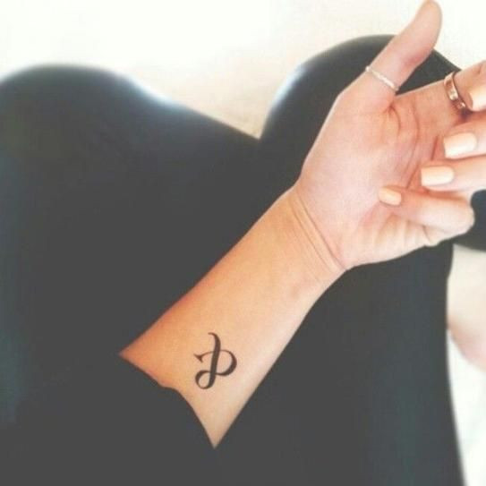 50 Tattoo Ideas That Are Simple, But Stunning