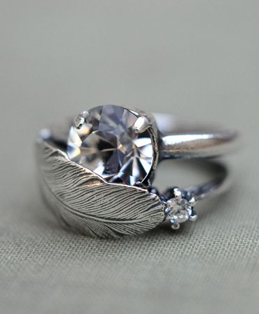 iosselliani-silver-feather-ring-0a