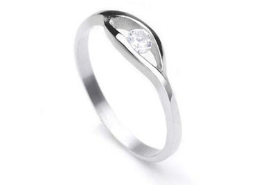 Womens Stainless steel Promise ring w/ Single CZ S...