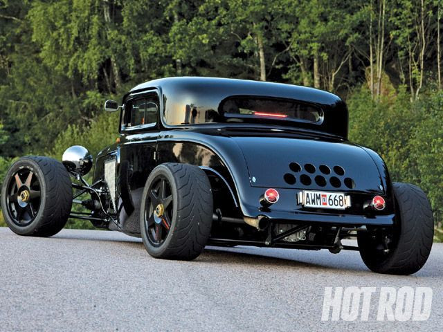 1932 Ford Coupe - Race Rod. The stick shift is mad...