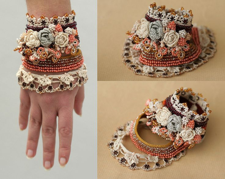 Crochet cuff with roses