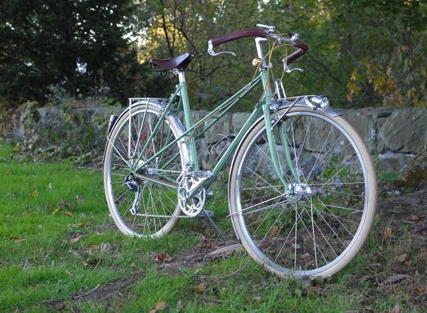 Custom Mixte by Royal H. Cycles by Lovely Bicycle!...